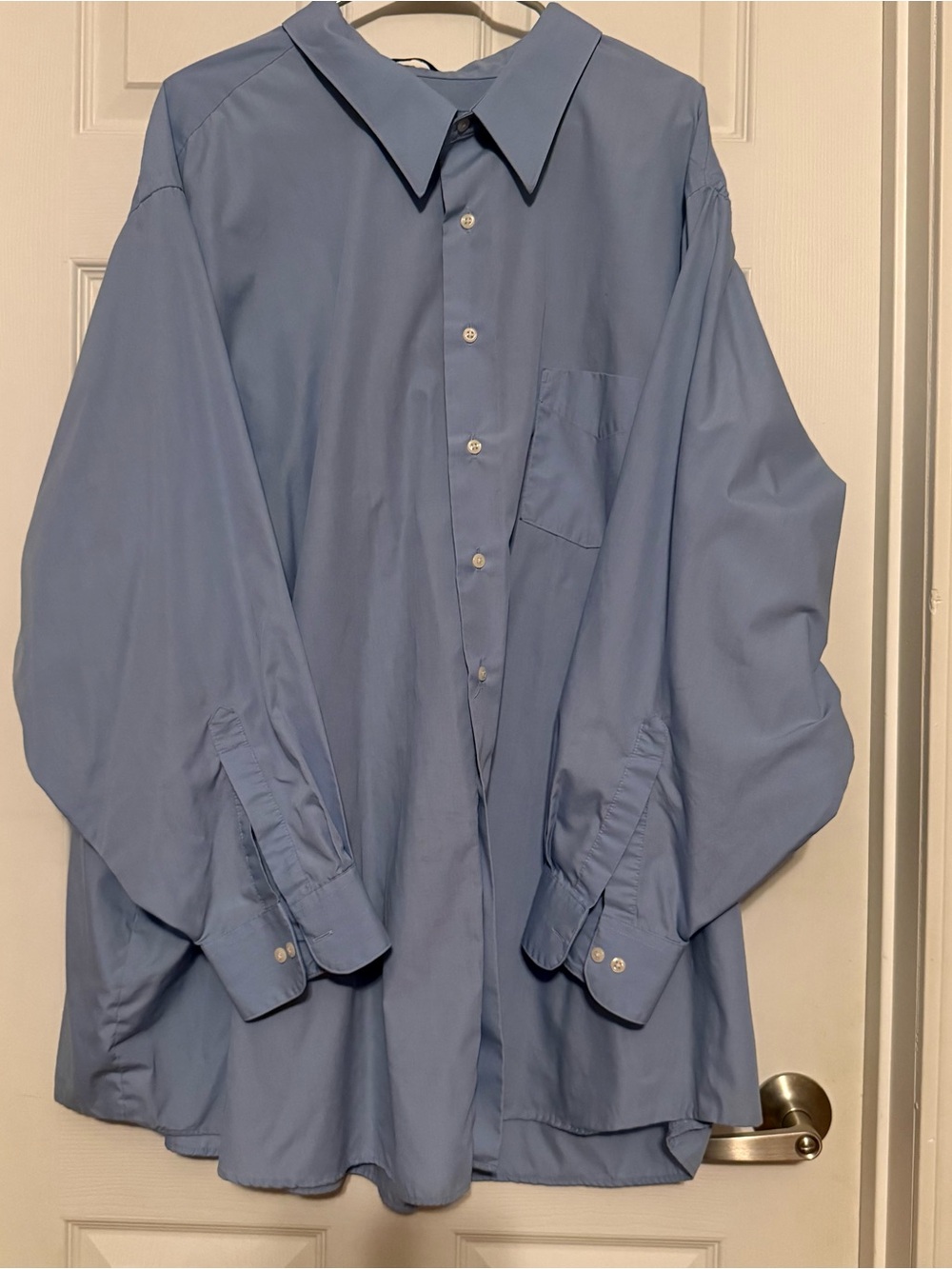 Van Heusen Men’s Light Blue Button-Up Dress Shirt